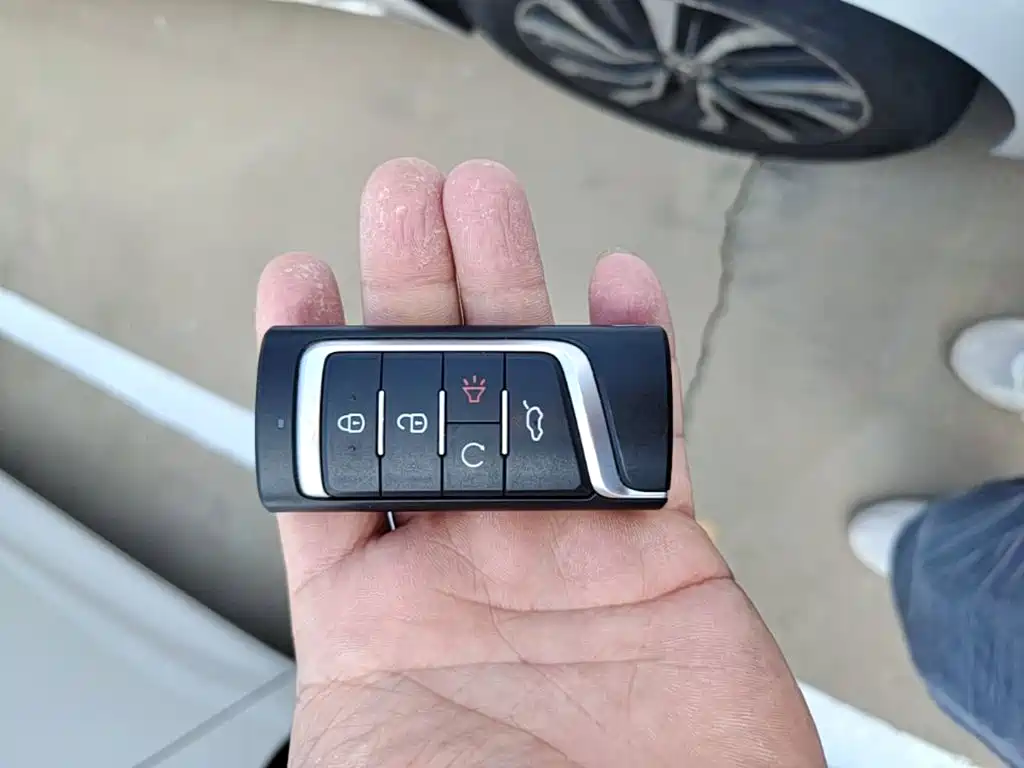 GAC Motor Trumpchi M6 — миниатюра 9