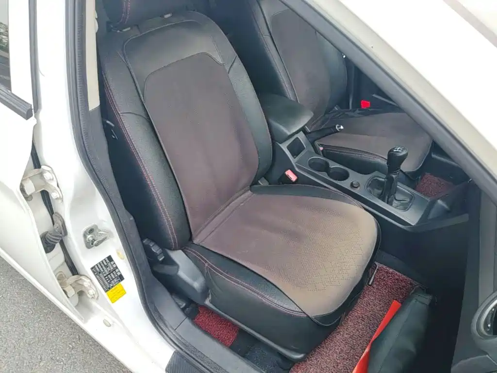 Roewe 350 — миниатюра 20