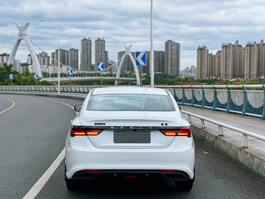Geely Binrui — миниатюра 5