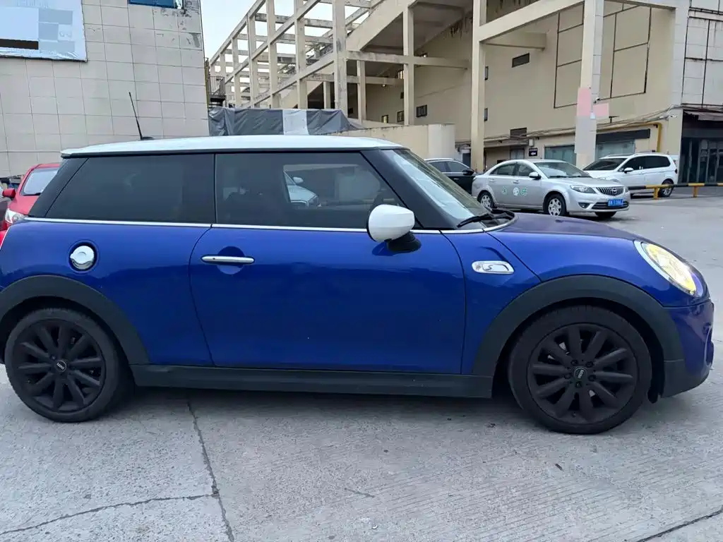 MINI Mini — миниатюра 4