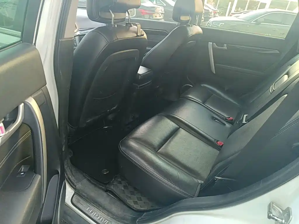 Chevrolet Captiva — миниатюра 17
