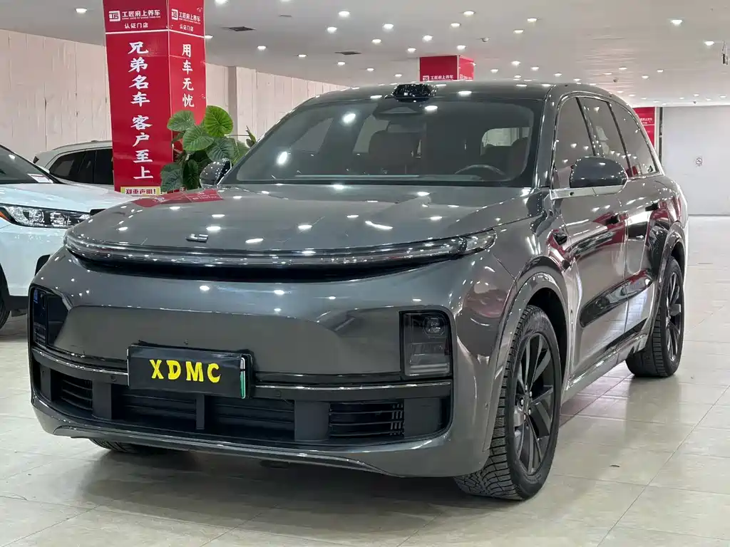 Li Auto L8 2023 Pro