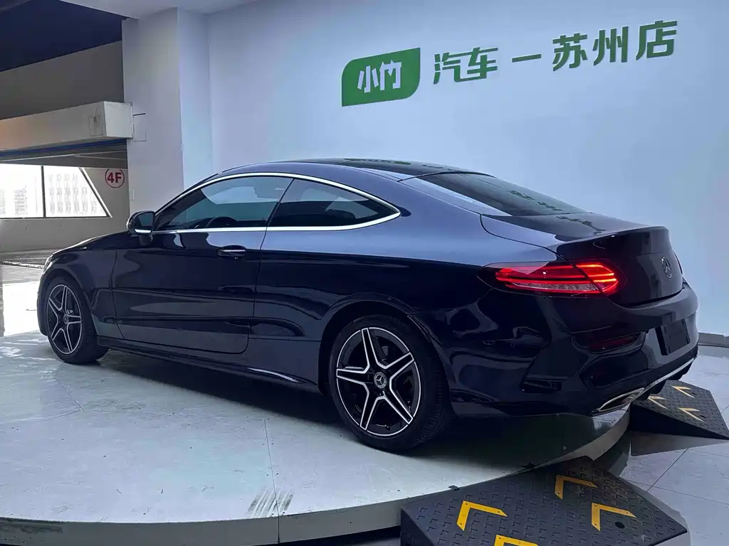 Mercedes-Benz C-Class (Import) — миниатюра 4