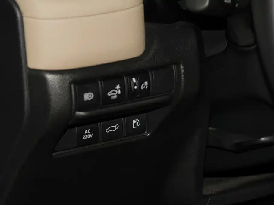 Toyota Prado — миниатюра 23