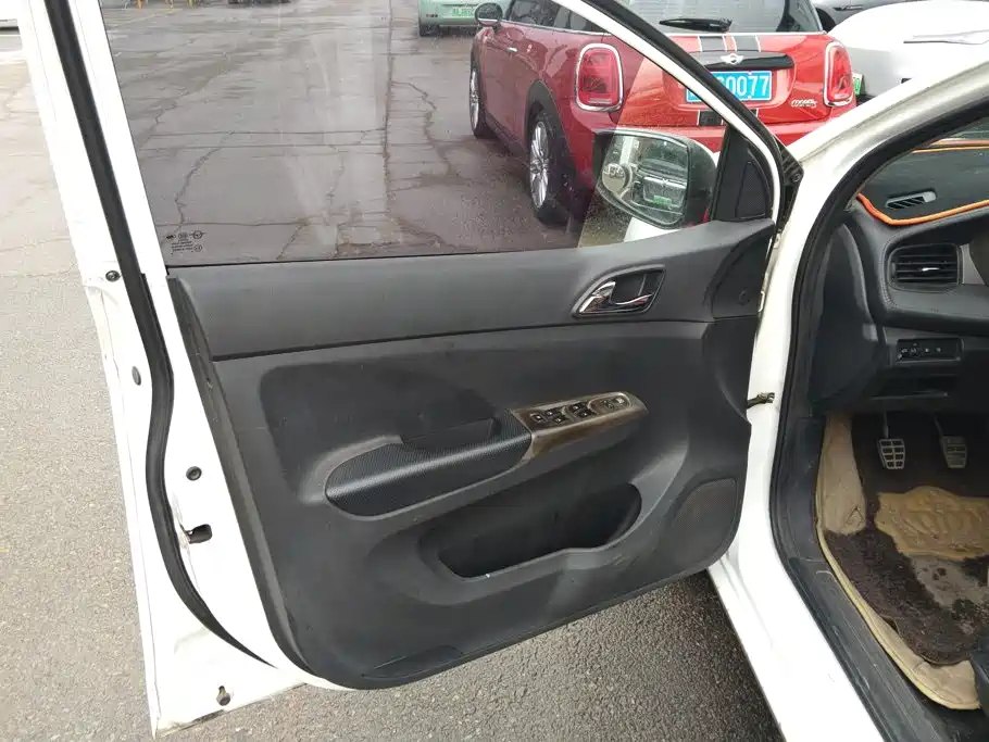 Haima Haima M3 — миниатюра 7