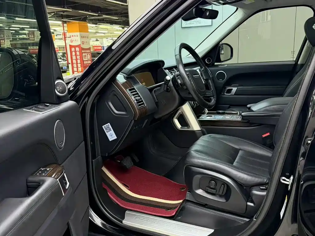 Land Rover Range Rover — миниатюра 5