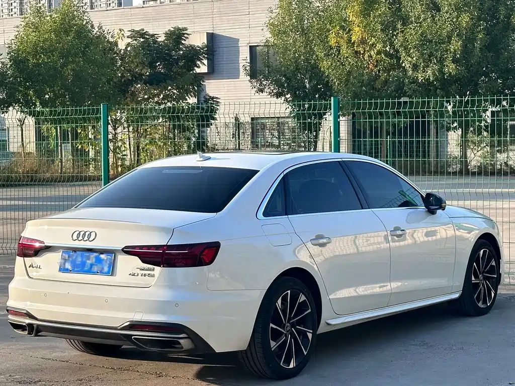 Audi A4L — миниатюра 9