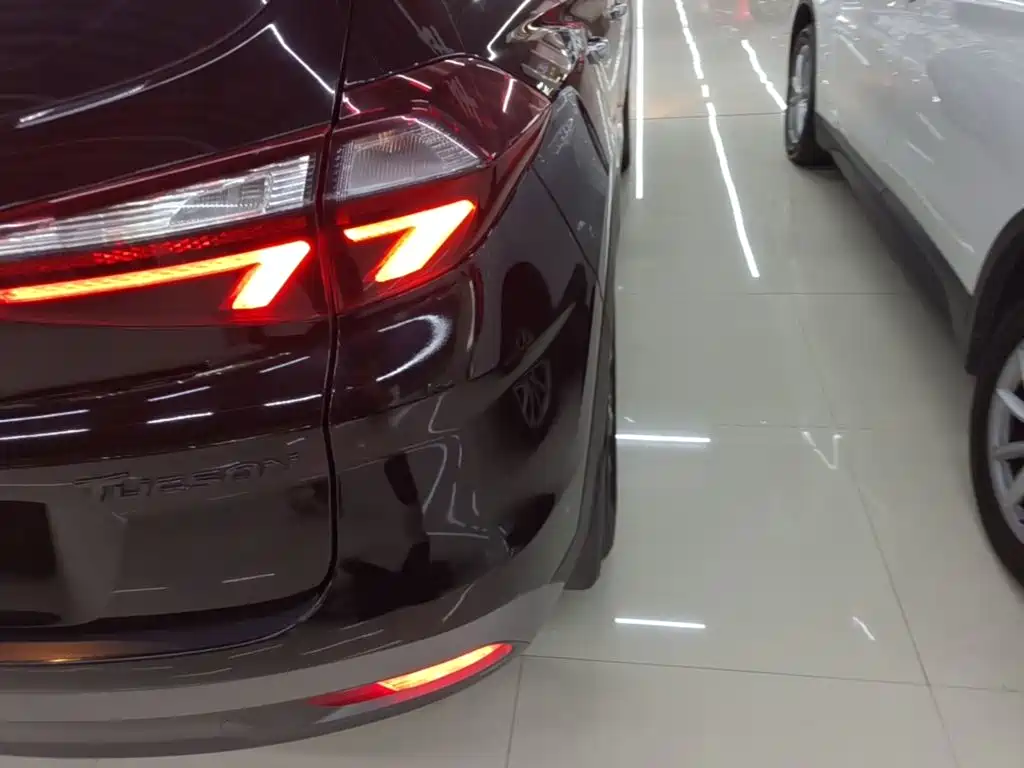 Hyundai Tucson — миниатюра 8