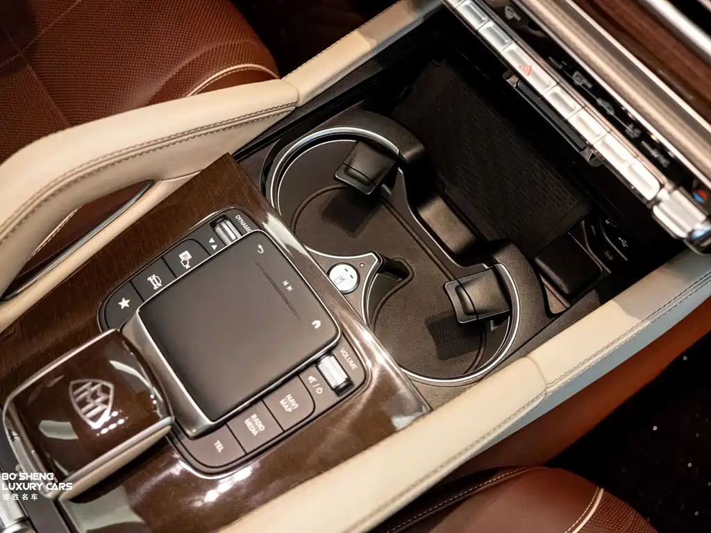 Mercedes-Benz GLS — миниатюра 23