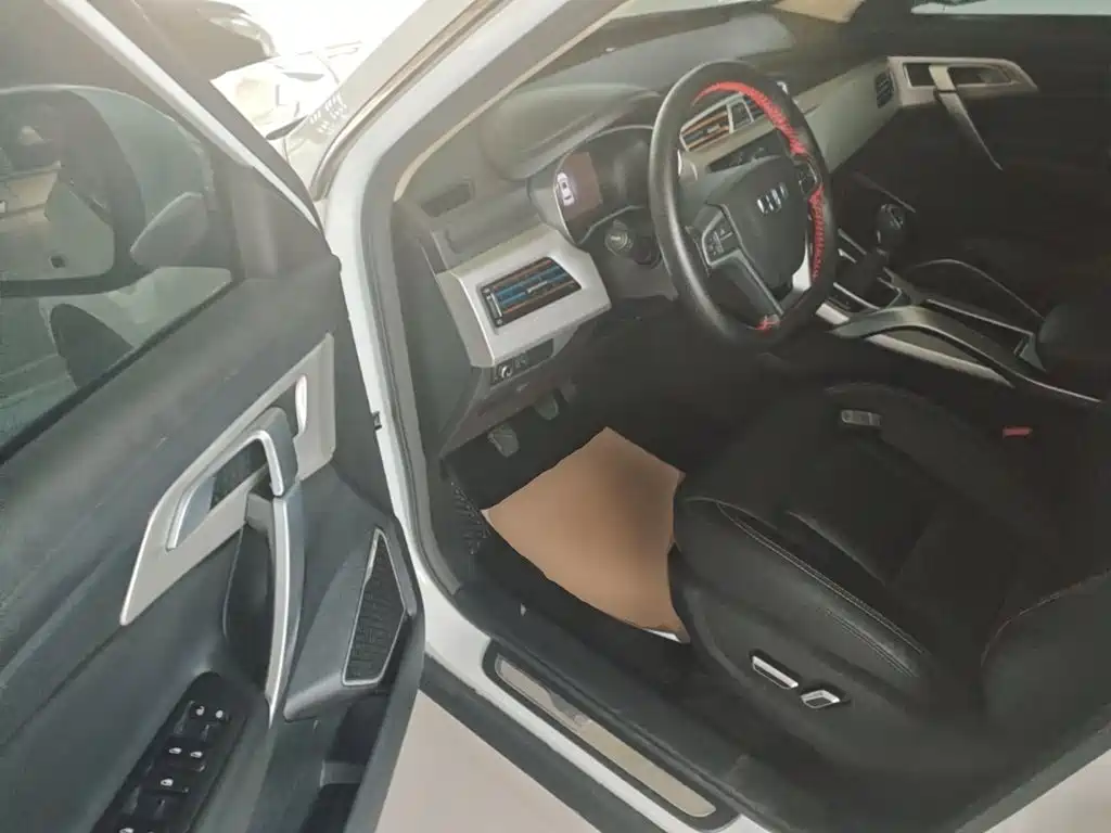 Geely Boyue — миниатюра 16