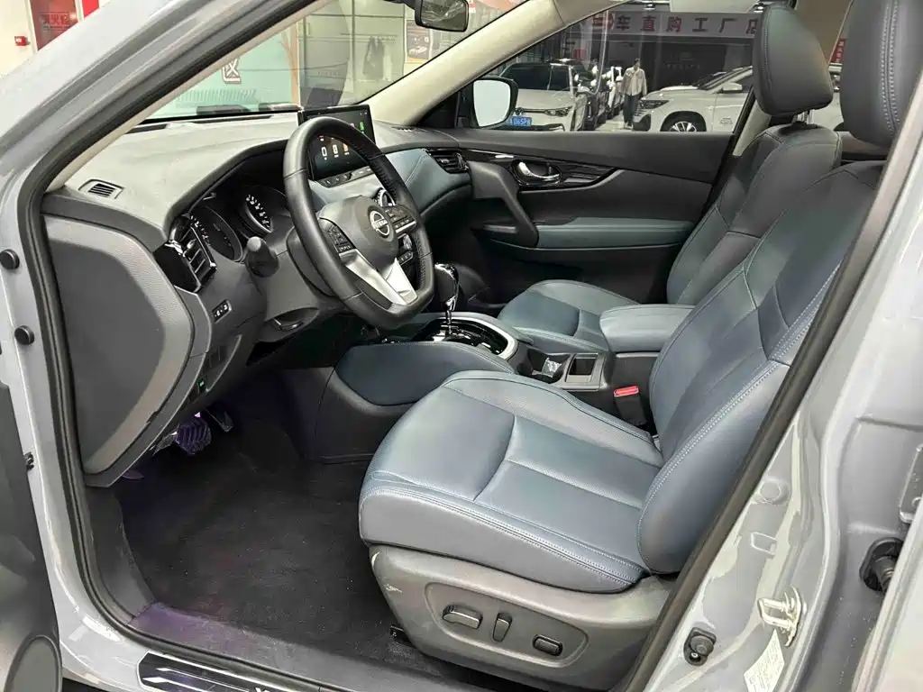 Nissan X-Trail — миниатюра 17