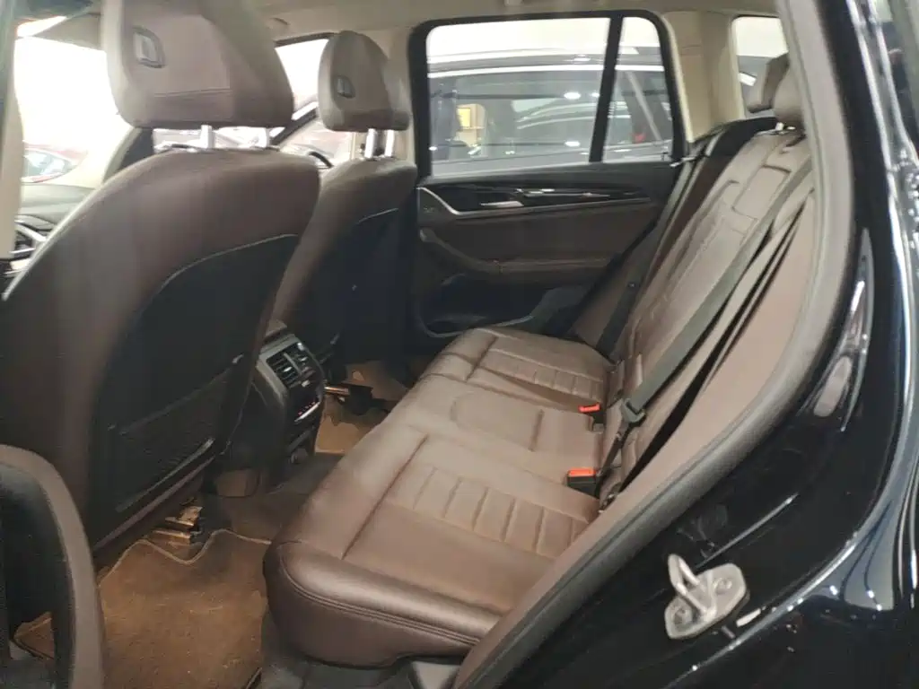 BMW X3 — миниатюра 17
