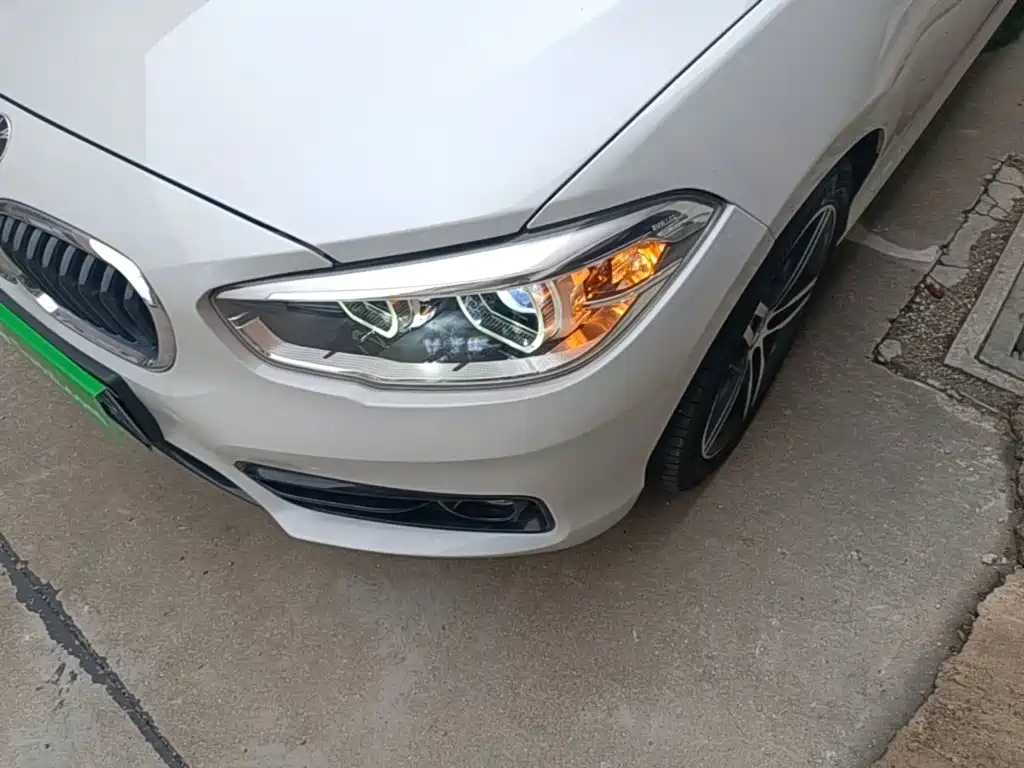 BMW 1 Series (Import) — миниатюра 24