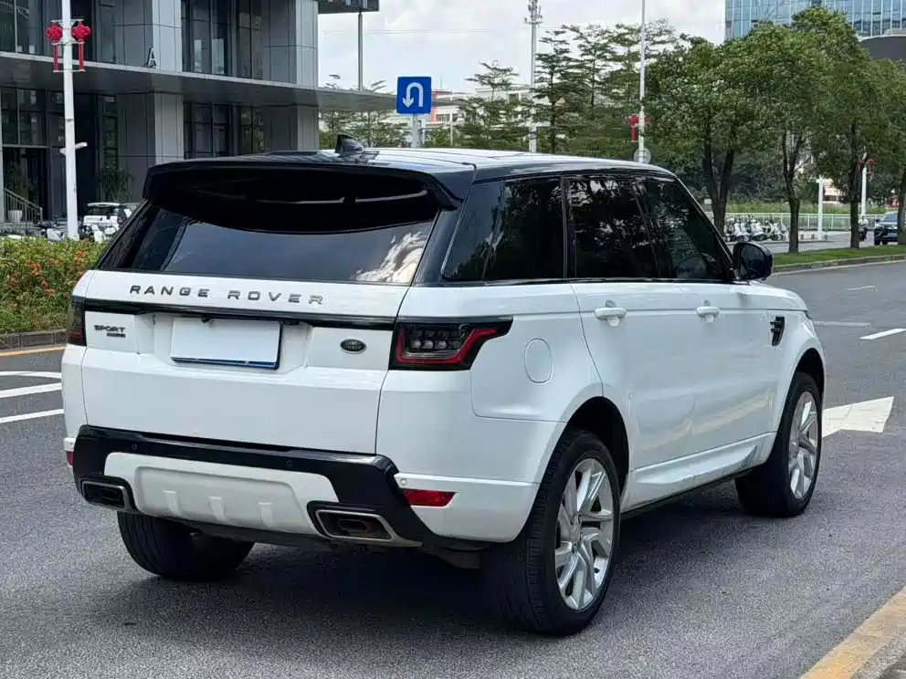 Land Rover Range Rover Sport 2019 3.0 L6 HSE DYNAMIC