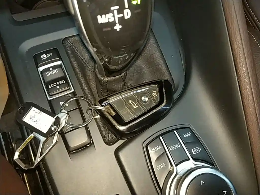 BMW X1 — миниатюра 9