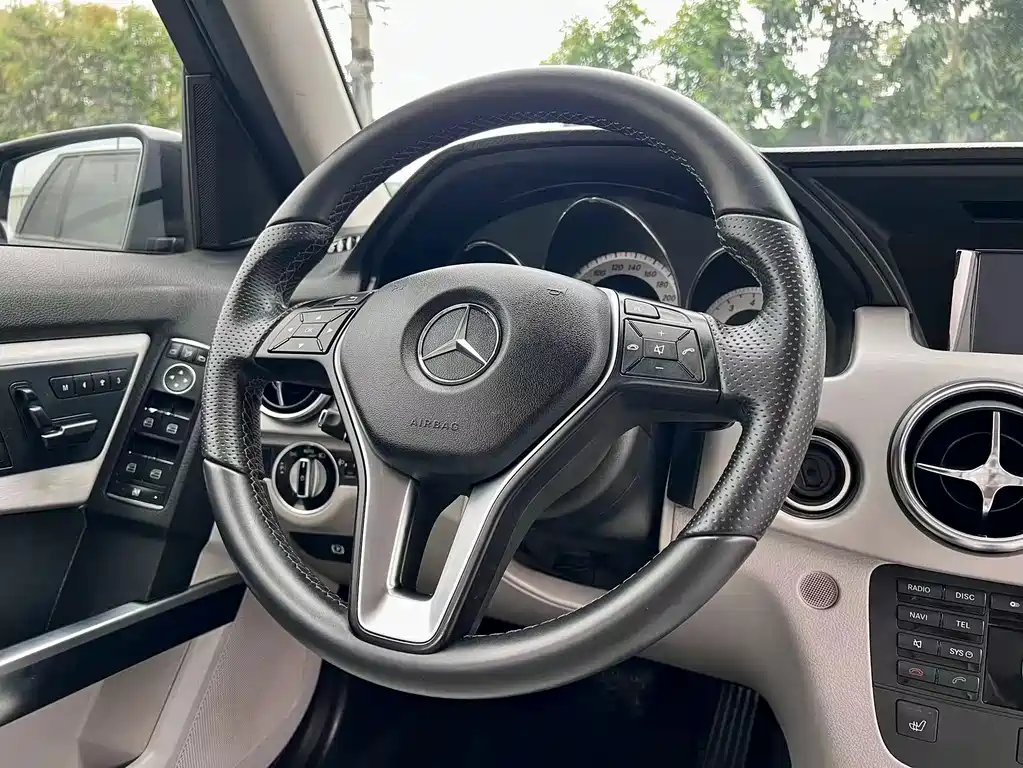 Mercedes-Benz GLK-Class — миниатюра 12