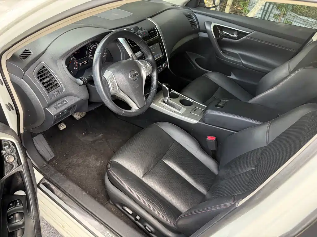 Nissan Teana 2.5L XL Comfort Enjoy Edition, фото 3