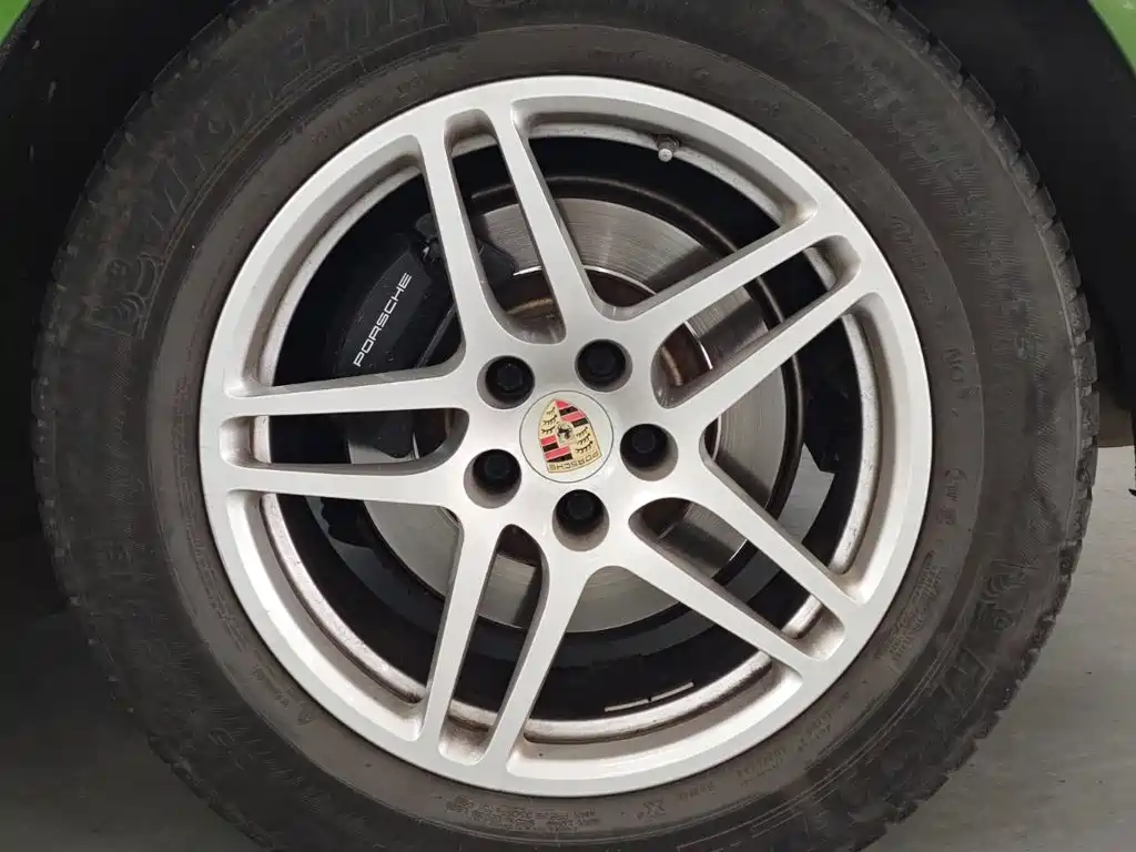 Porsche Macan — миниатюра 16