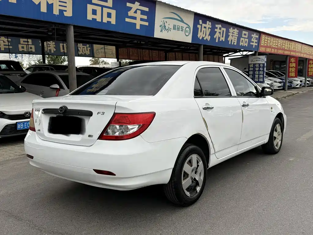 BYD F3 - фото 9