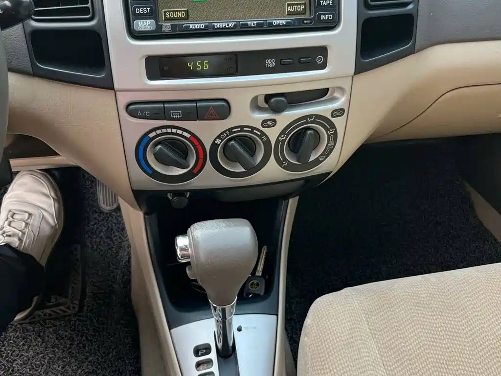 Toyota Vios — миниатюра 7