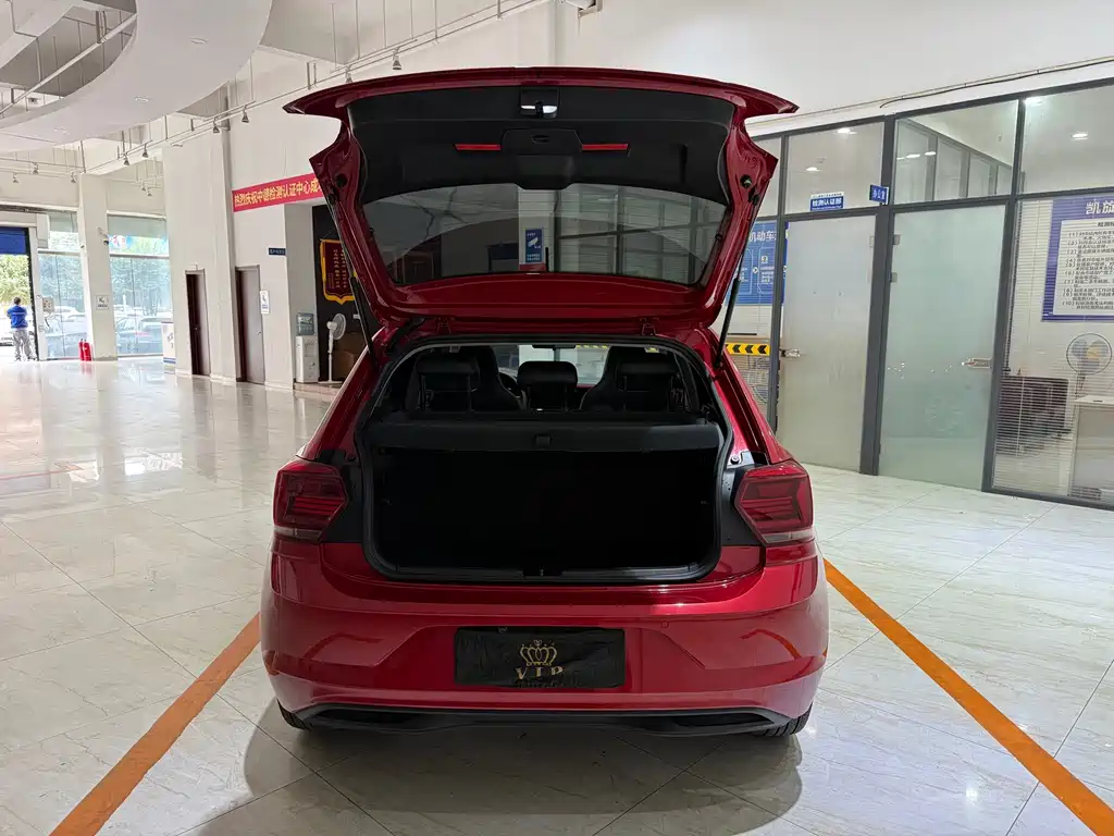 Volkswagen Polo — миниатюра 8