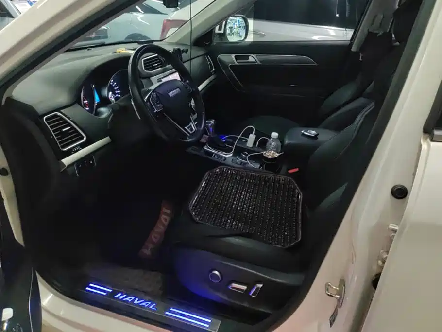 Haval H6 Coupe — миниатюра 9
