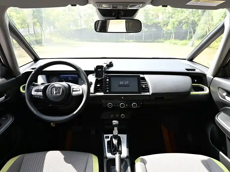 Honda Fit — миниатюра 6