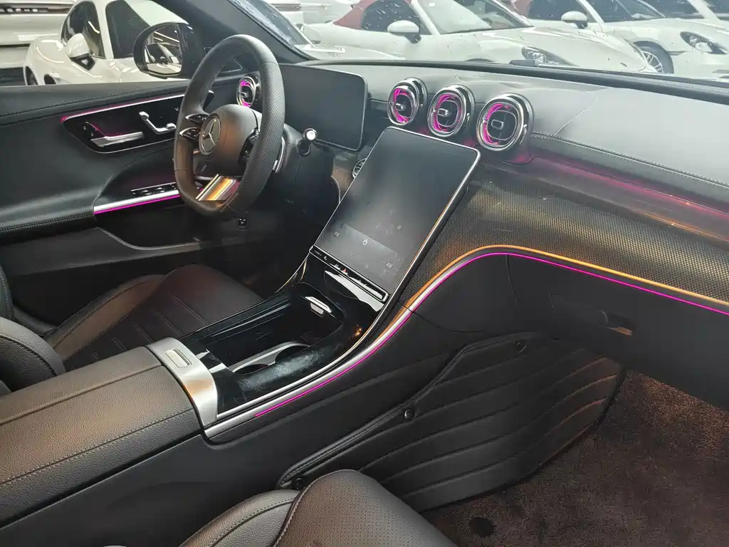 Mercedes-Benz C-Class — миниатюра 21