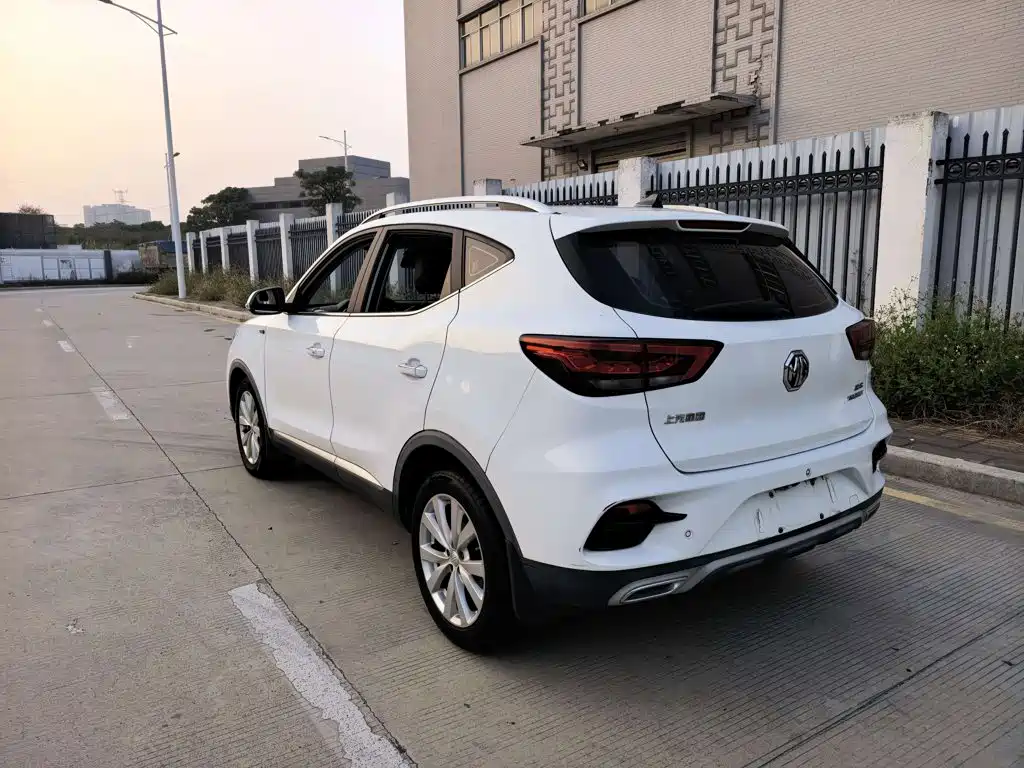 MG ZS — миниатюра 5