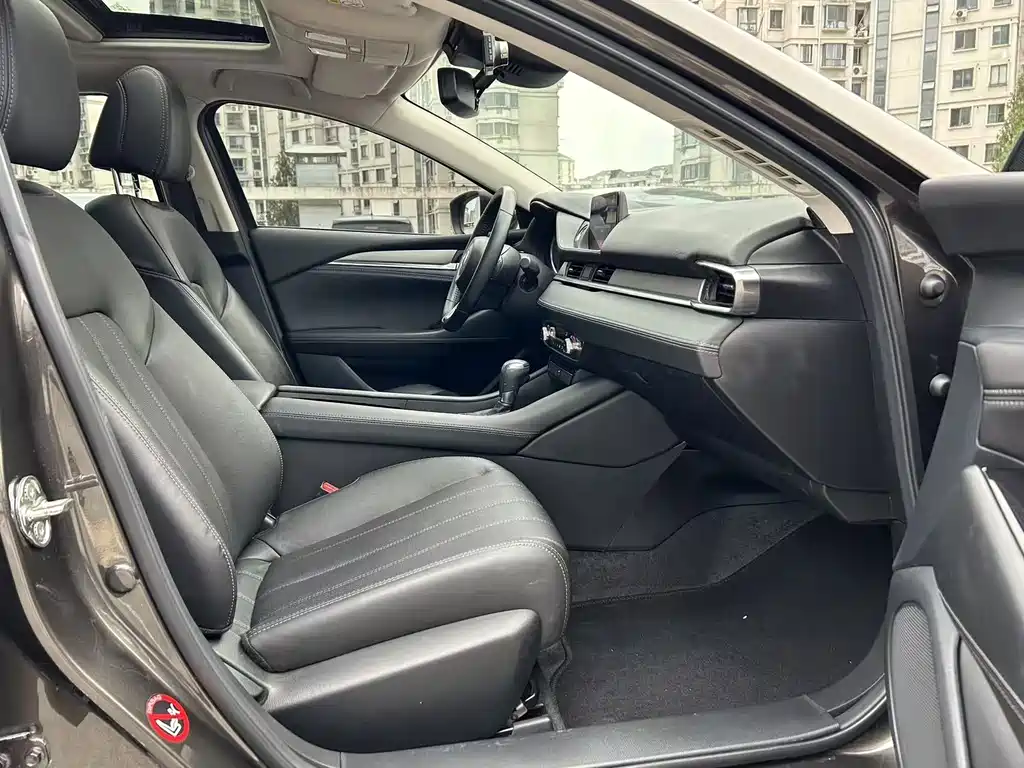 Mazda Atenza — миниатюра 15