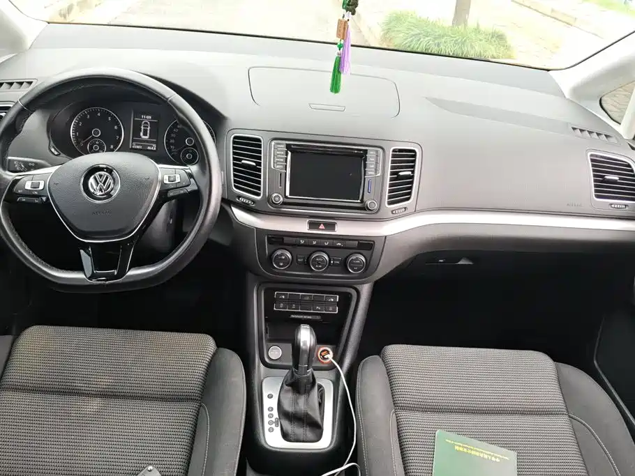 Volkswagen Sharan — миниатюра 12