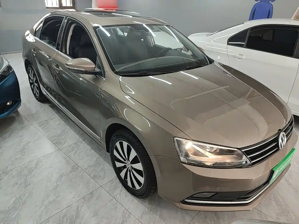 Volkswagen Sagitar — миниатюра 4