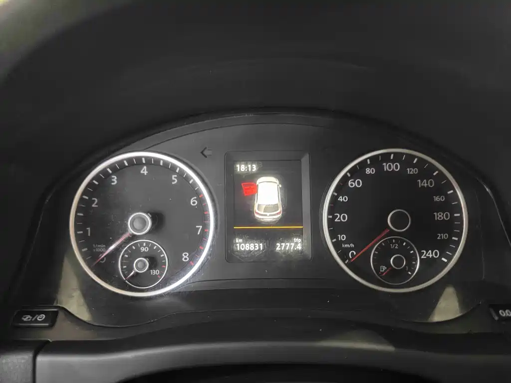 Volkswagen Tiguan — миниатюра 15