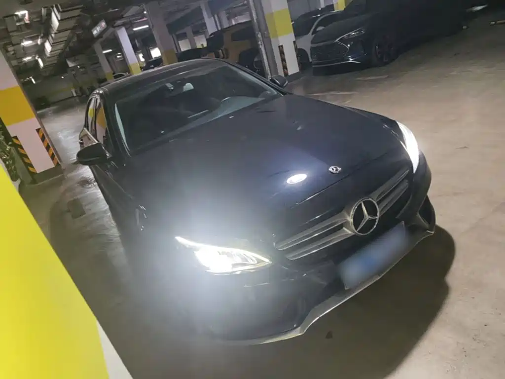 Mercedes-Benz C-Class — миниатюра 4