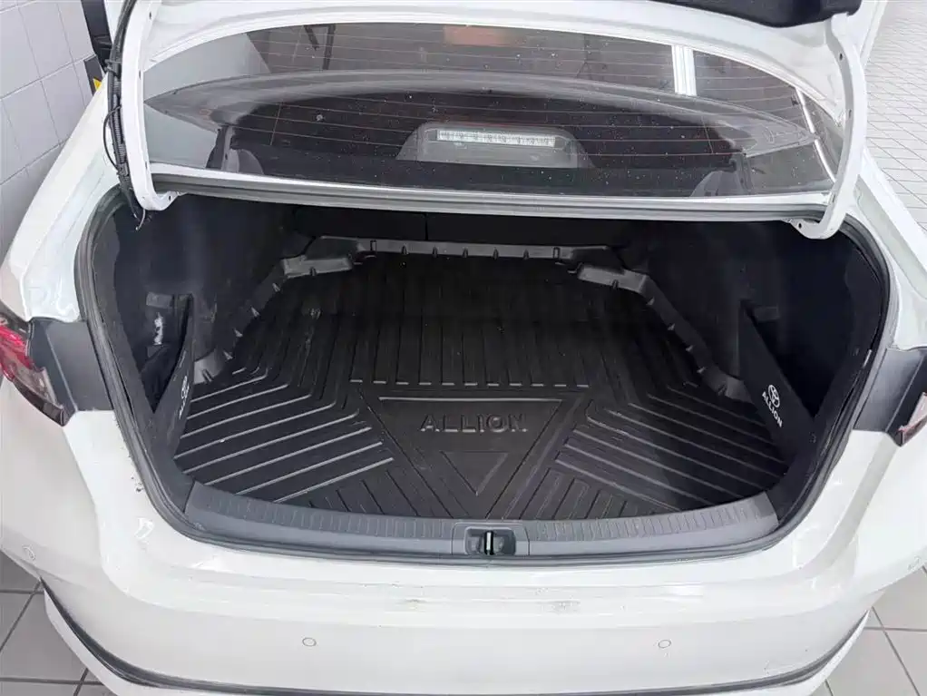 Toyota Allion — миниатюра 8