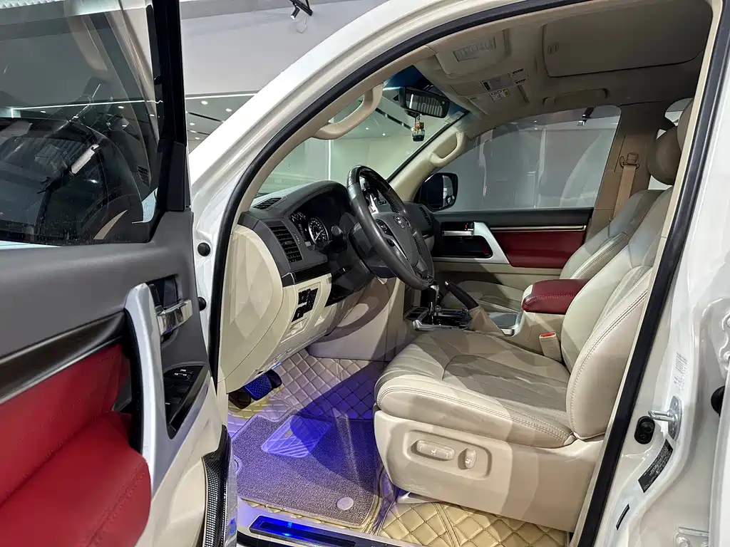 Toyota Land Cruiser 2020 4.5T