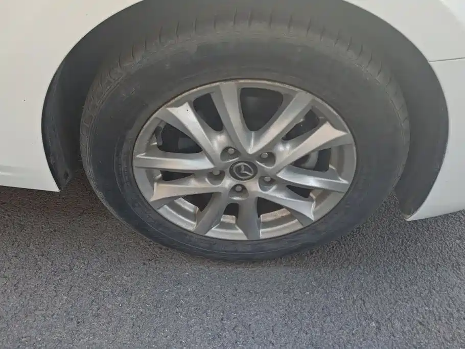 Mazda 3 Axela — миниатюра 6