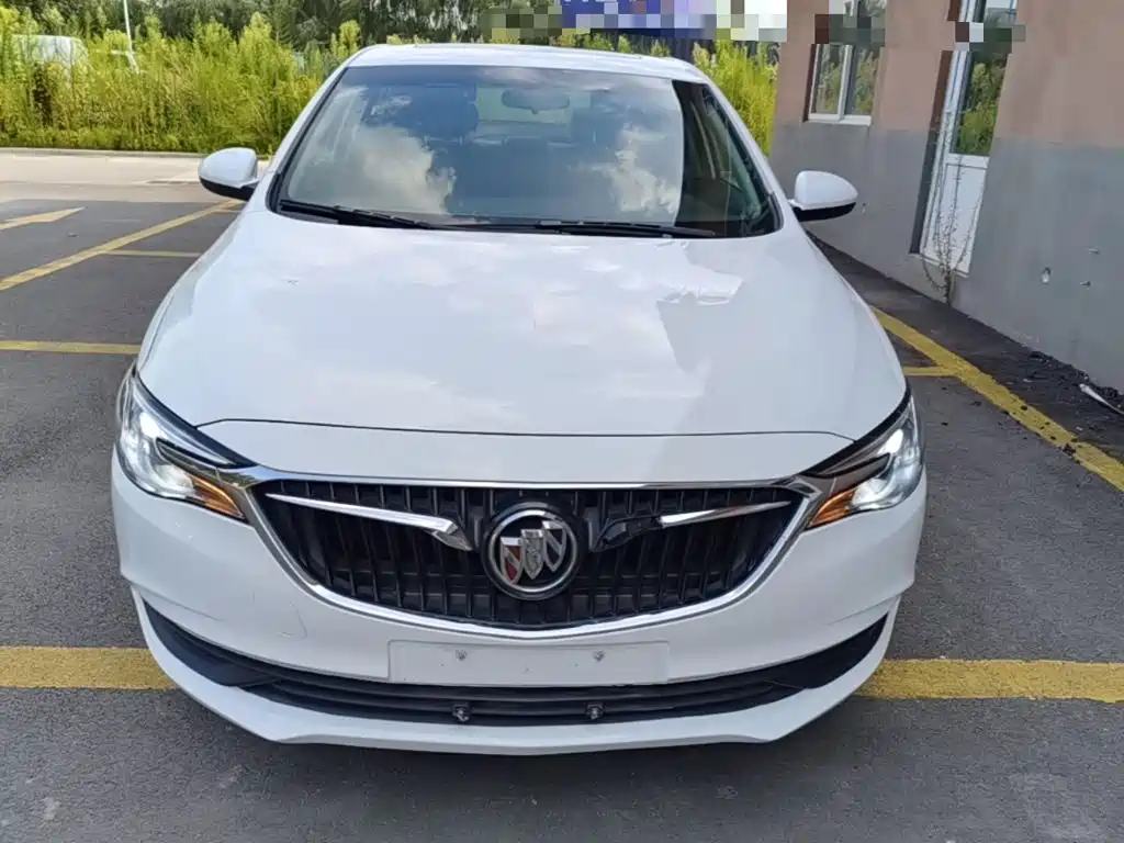 Buick Excelle — миниатюра 3