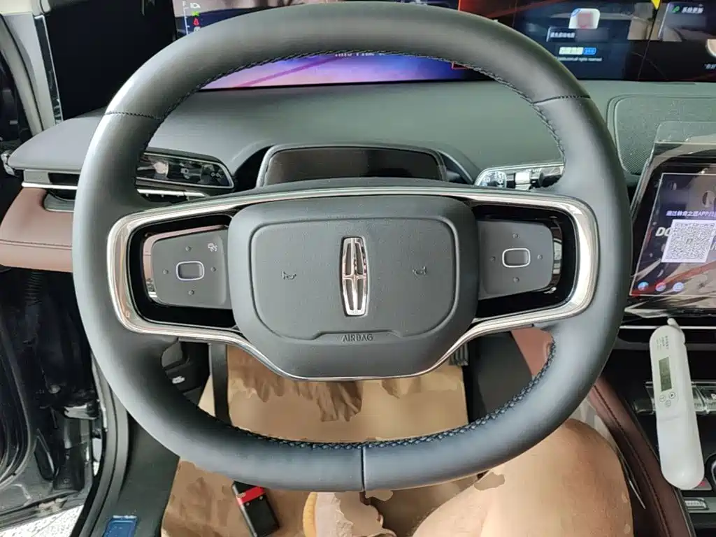 Lincoln Nautilus — миниатюра 11