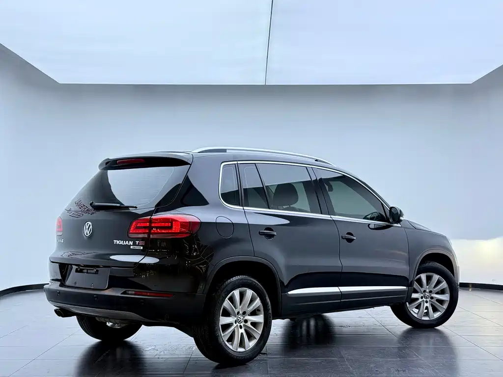 Volkswagen Tiguan — миниатюра 3