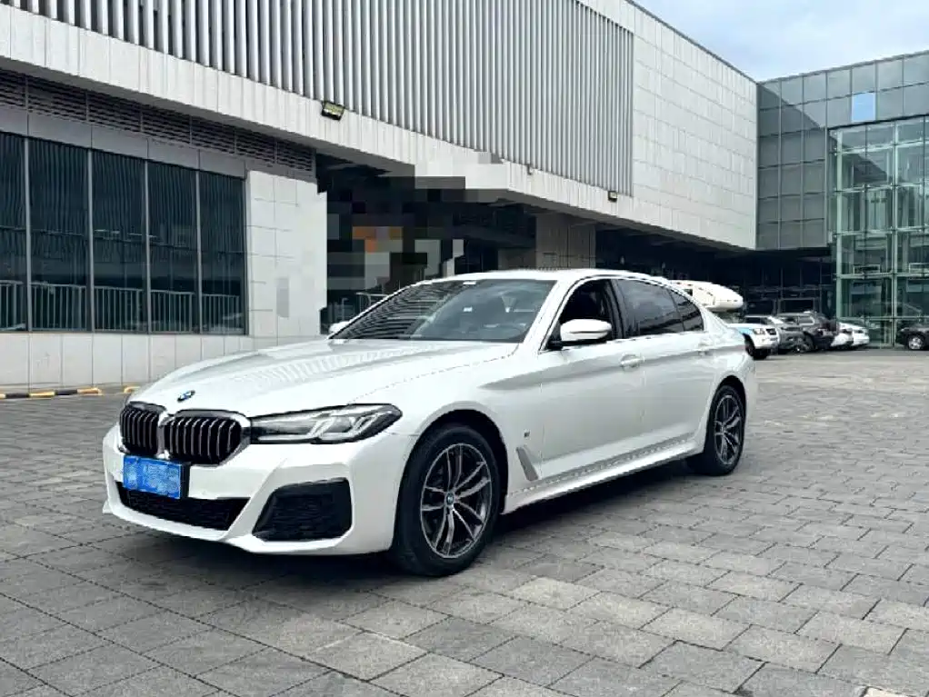 BMW 5 Series 2022