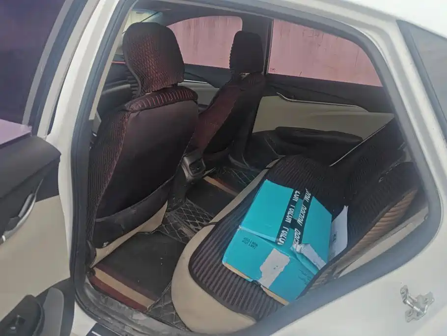 Buick Excelle — миниатюра 11