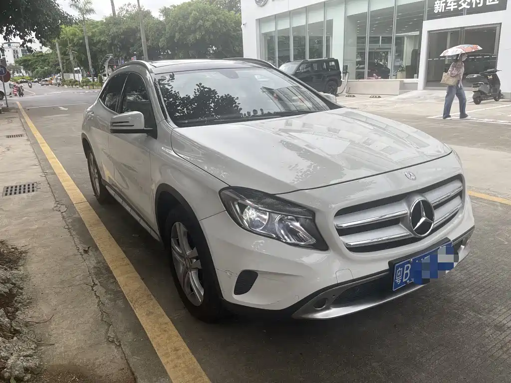 Mercedes-Benz GLA 2015 GLA 200