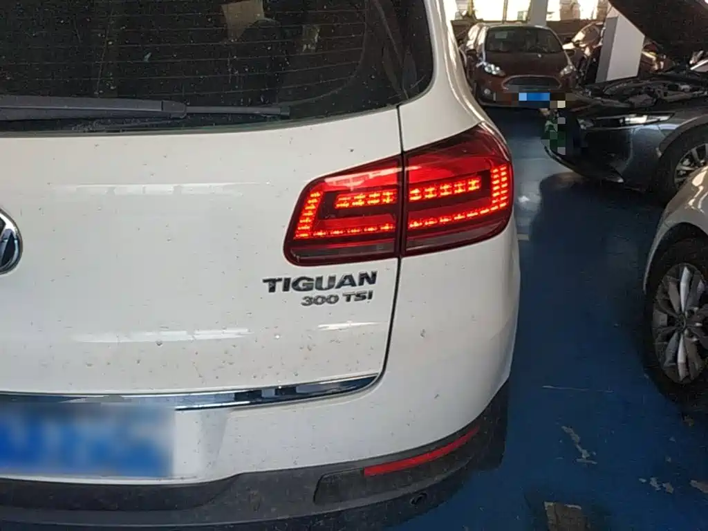 Volkswagen Tiguan — миниатюра 8