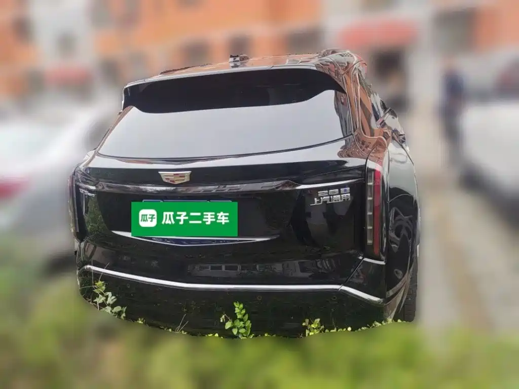 Cadillac XT5 — миниатюра 3