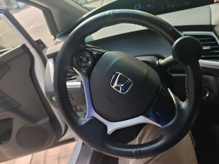 Honda Jade — миниатюра 15