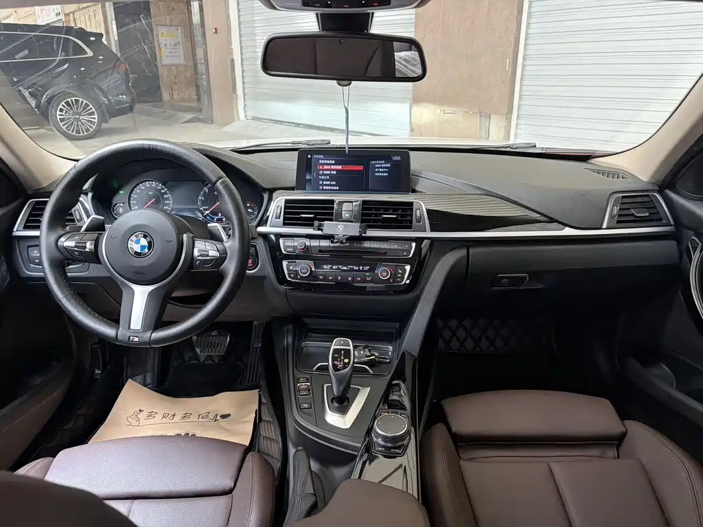 BMW 3 Series — миниатюра 9