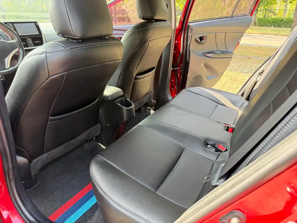 TOYOTA YARIS L ZHIXUAN