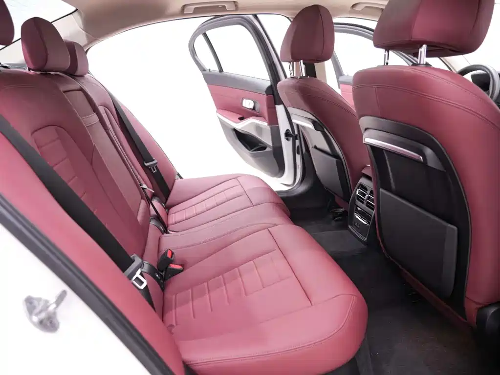 BMW 3 Series — миниатюра 21