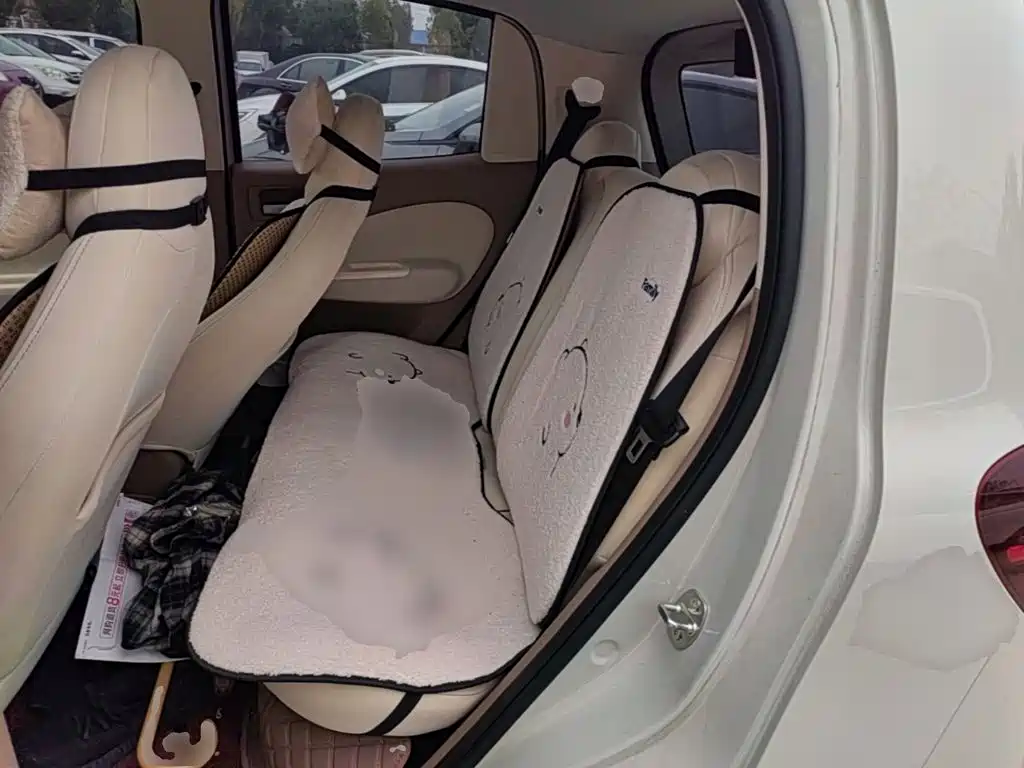 Wuling MINIEV — миниатюра 17